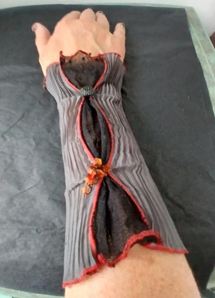 Manchettes chics, zustand: Sehr gut, größe: Einheitsgröße, 9,00 €, 10,15 € inklusive Vinted-Käuferschutz