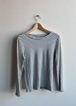 Black & White Striped Long Sleeve Shirt, marque: Time and Tru, état: Très bon état, taille: M / 38 / 10, 5,00 €, 5,95 € Protection acheteurs incluse