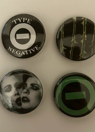 DIY Type O Negative Badges, marke: Alternative, zustand: Sehr gut, 8,00 €, 9,10 € inklusive Vinted-Käuferschutz