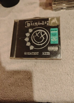 Blink 182 - Greatest Hits CD, condition: Good, €5.00, €5.95 includes Buyer Protection