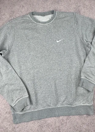 Sweat Nike gris logo brodé simple et confortable - Taille L, brand: Nike, condizioni: Buone, taglia: L, €12.00, €13.30 include la Protezione acquisti