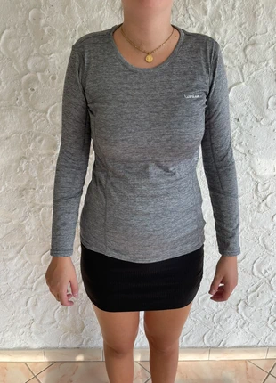 Pull décathlon taille M gris wedze, brand: Decathlon, condizioni: Ottime, taglia: M / IT 42 / EU 38, €5.00, €5.95 include la Protezione acquisti