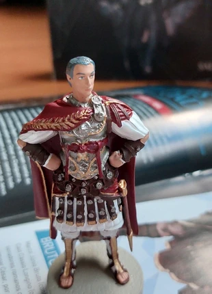 Julius Caesar e revista, marca: Assassin's Creed, estado: Como novo, €9.00, €10.15 inclui Proteção do Comprador