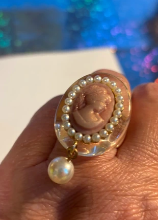 Bague en résine transparente et motif camée rose, brand: Boutique Bohéme, condition: New without tags, size: 18.5 mm Ø, €10.00, €11.20 includes Buyer Protection
