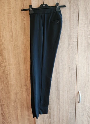 Pantalon droit Theory T34, marque: Theory, état: Très bon état, taille: XS / 34 / 6, 80,00 €, 84,70 € Protection acheteurs incluse