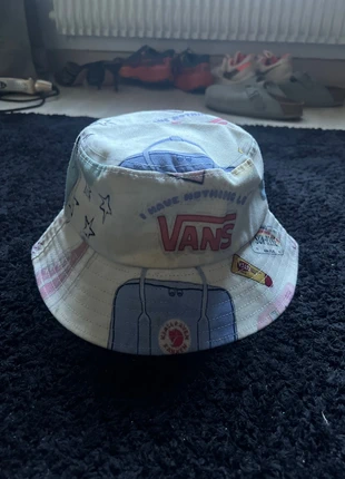 Bob vans, brand: Vans, condition: Very good, size: One size, €4.00, €4.90 includes Buyer Protection