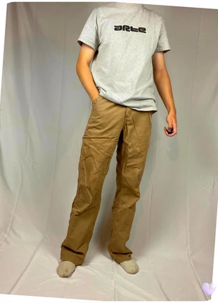 Jean Carhartt Homme coupe droite beige logo brodé / Taille M - 80, marke: Carhartt, zustand: Sehr gut, größe: M, 15,00 €, 16,45 € inklusive Vinted-Käuferschutz