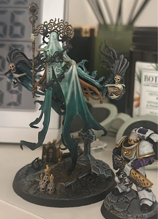 Lady Olynder - Mortarch of Grief - Nighthaunt - Warhammer, marque: Games Workshop, état: Neuf sans étiquette, 50,00 €, 53,20 € Protection acheteurs incluse