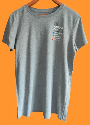 Under Armour T-shirt, marque: Under Armour, état: Très bon état, taille: M, 13,00 €, 14,35 € Protection acheteurs (Pro) incluse