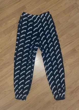 Pantalon Jogging style brentiny, condizioni: Ottime, taglia: M / IT 42 / EU 38, €5.00, €5.95 include la Protezione acquisti