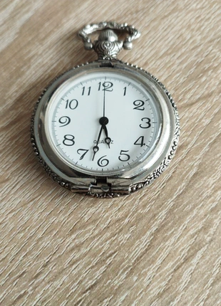 Montre de poche montre gousset argenté Quartz, marke: Quartz, zustand: Sehr gut, größe: 43–46 mm, 5,00 €, 5,95 € inklusive Vinted-Käuferschutz