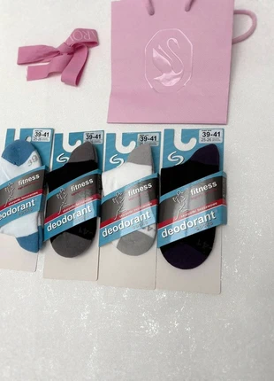 Lot de 4 paires de chaussettes de fitnes anti odeur femme, état: Neuf avec étiquette, taille: M | 39–42, 16,00 €, 17,50 € Protection acheteurs (Pro) incluse