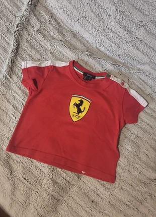 Tee shirt Ferrari, marca: Ferrari, estado: Muito bom, tamanho: 6-9 meses / 68 cm, €5.00, €5.95 inclui Proteção do Comprador