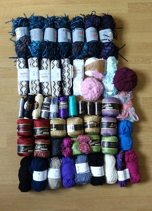 Gros lot de laines et fils à tricoter - Lurex - Rubans à tricoter, brand: Katia, condition: Very good, €32.00, €34.30 includes Buyer Protection