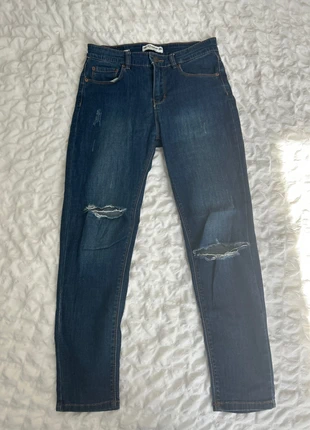Jean Pull & Bear 38, marque: Pull & Bear, état: Très bon état, taille: M / 38 / 10, 4,00 €, 4,90 € Protection acheteurs incluse