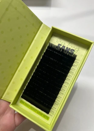 Lash oasis easy fan eyelash extensions, brand: lash oasis, condition: New with tags, £6.00, £7.00 includes Buyer Protection