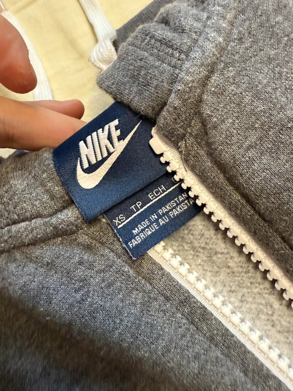Gilet Nike - photo numéro 5