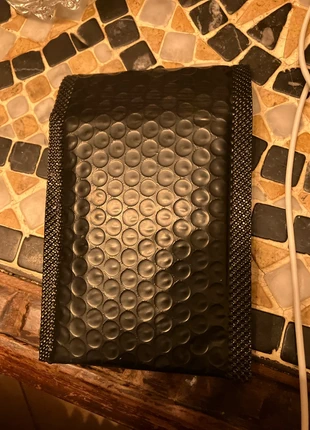 Lot de 20 petites enveloppes  à bulles noires, état: Neuf sans étiquette, 4,00 €, 4,90 € Protection acheteurs incluse