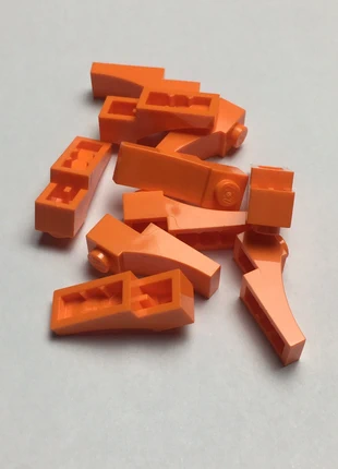 Orange Arch 1x3 - 70681 x10, brand: LEGO, condizioni: Nuovo senza cartellino, taglia: Taglia unica, €1.69, €2.47 include la Protezione acquisti