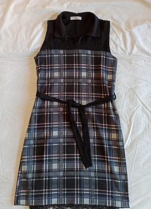 Abito mini con sottoveste e colletto in pizzo e fantasia a quadri - taglia S, marque: Rebeka Ross, état: Très bon état, taille: S / 36 / 8, 5,00 €, 5,95 € Protection acheteurs incluse