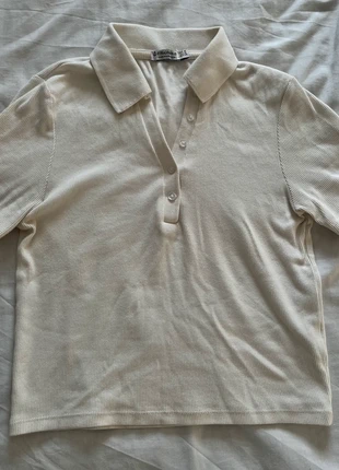 Stradivarius Ribbed Cream Polo Shirt, marque: Stradivarius, état: Très bon état, taille: M / 38 / 10, 2,00 €, 2,80 € Protection acheteurs incluse