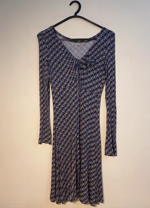 Gray, black and purple knitted dress with long sleeves, marque: Rinascimento, état: Très bon état, taille: M / 38 / 10, 5,00 €, 5,95 € Protection acheteurs incluse