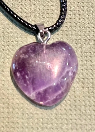 collier améthyste naturelle forme coeur2, condizioni: Nuovo senza cartellino, €5.00, €5.95 include la Protezione acquisti