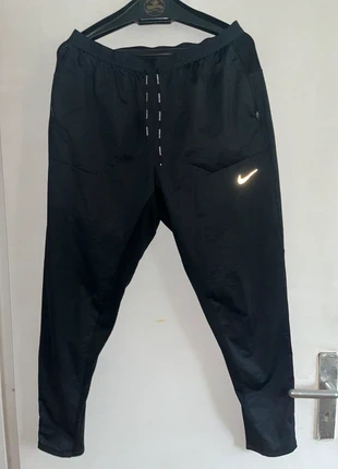 Nike Phenom élite noir, marque: Nike, état: Très bon état, taille: L, 70,00 €, 74,20 € Protection acheteurs incluse