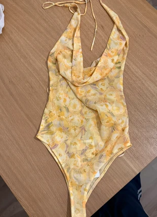 Halter Neck Bodysuit, marque: Zara, état: Neuf avec étiquette, taille: S / 36 / 8, 10,00 €, 11,20 € Protection acheteurs incluse