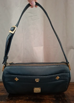 Sac aux épaules MCM en cuir Noir, marke: MCM, zustand: Sehr gut, 100,00 €, 105,70 € inklusive Vinted-Käuferschutz