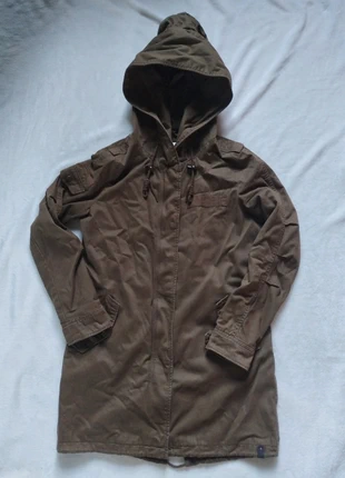 Parka femme Only kaki, marque: ONLY, état: Très bon état, taille: M / 38 / 10, 15,00 €, 16,45 € Protection acheteurs incluse