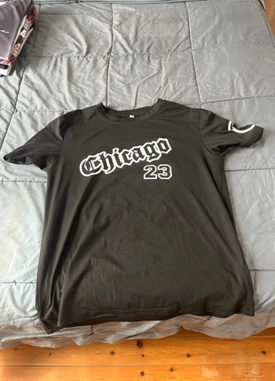 T-shirt Chicago, brand: Chicago, condition: Very good, size: M, €4.00, €4.90 includes Buyer Protection