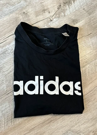 T-Shirt noir adidas femme, marca: adidas, estado: Muito bom, tamanho: L / 40 / 12, €14.99, €16.44 inclui Proteção do Comprador