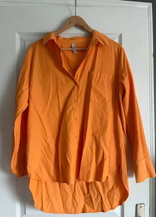 Chemise orange new yorker, marke: New Yorker, zustand: Sehr gut, größe: M / 38 / 10, 4,99 €, 5,94 € inklusive Vinted-Käuferschutz