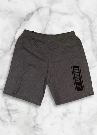 Short Puma gris XL, marque: Puma, état: Très bon état, taille: XL, 5,00 €, 5,95 € Protection acheteurs incluse