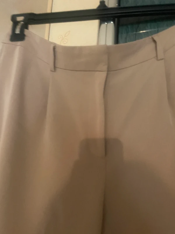 Pantalon costume beige - photo numéro 2