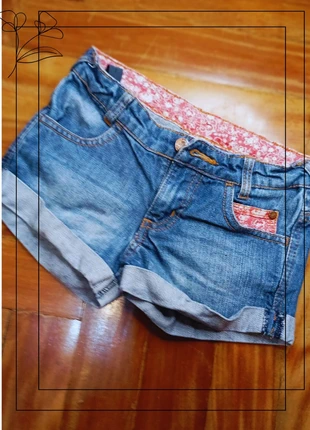 Pantalones vaqueros cortos niña, marca: Lefties, estado: Muito bom, tamanho: 5 anos / 110 cm, €2.95, €3.80 inclui Proteção do Comprador