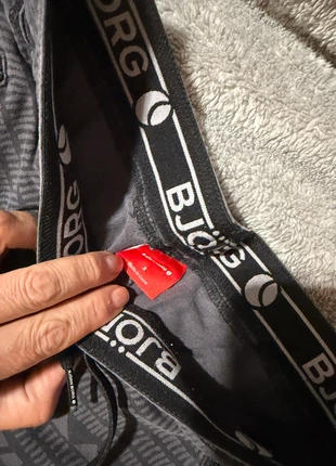 Björn Borg Grey Ethnic Joggers S - Zipped Pockets & Logo Waistband, merk: Björn Borg, staat: Heel goed, maat: S, € 10,00, € 11,20 inclusief Kopersbescherming