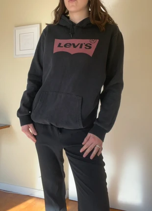 Sweat à capuche Hoodie pull levis noir, marque: Levi's, état: Bon état, taille: XL / 42 / 14, 15,00 €, 16,45 € Protection acheteurs incluse