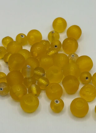 Glaskralen mix geel 💛, staat: Heel goed, € 2,00, € 2,80 inclusief Kopersbescherming Pro