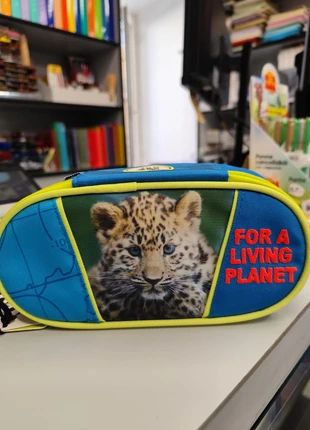 Astuccio con uno scompartimento WWF, marke: WWF, zustand: Neu, mit Etikett, 10,90 €, 12,15 € inklusive Vinted-Käuferschutz