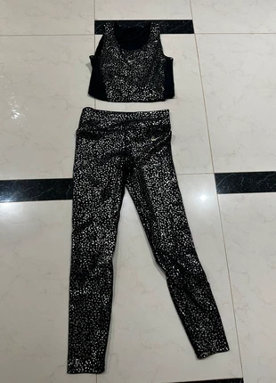 Conjunto deporte Nike, marque: Nike, état: Très bon état, taille: L / 40 / 12, 20,50 €, 22,23 € Protection acheteurs incluse