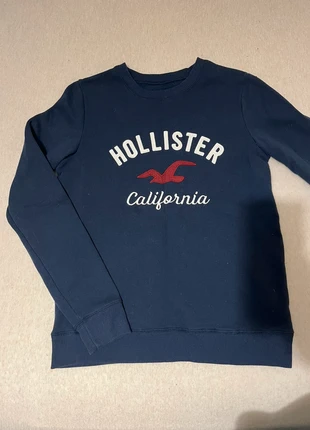Pull Hollister bleu marine, marke: Hollister, zustand: Neu, größe: XS / 34 / 6, 5,05 €, 6,00 € inklusive Vinted-Käuferschutz