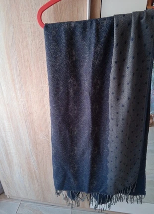 Cachecol azul com duplo padrão, marca: H&B, estado: Nuevo sin etiquetas, 5,00 €, 5,95 € Protección al comprador incluida