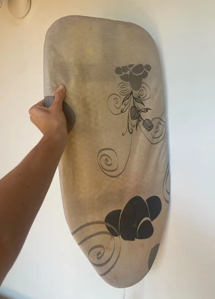 Petite planche à repasser compacte avec crochet, état: Très bon état, 6,00 €, 7,00 € Protection acheteurs incluse