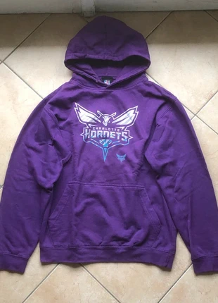 Charlotte Hornets hoodie, marke: NBA, zustand: Sehr gut, größe: S, 12,00 €, 13,30 € inklusive Vinted-Käuferschutz