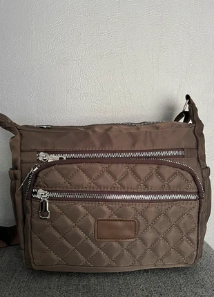 Sac à bandoulière réglable « Cerise » Marron, condizioni: Nuovo con cartellino, €10.00, €11.20 include la Protezione acquisti Pro