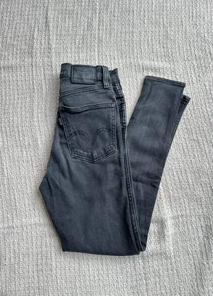 Jolie jean slim taille haute noir/gris - levi’s - taille 34, brand: Levi's, condition: Good, size: XS / 34 / 6, €12.00, €13.30 includes Buyer Protection
