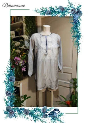 Blouse en soie ''C19'', condizioni: Ottime, taglia: Taglia unica, €5.00, €5.95 include la Protezione acquisti