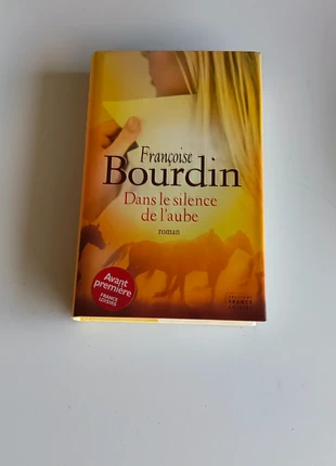 Dans le silence de l'aube Françoise Bourdin, staat: Heel goed, € 1,50, € 2,28 inclusief Kopersbescherming